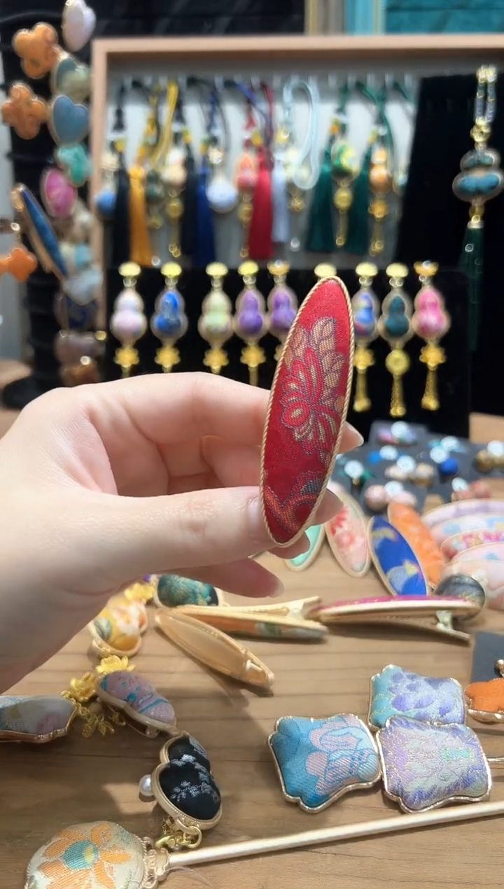 【闪购商品】【孤品车3.7】暗红彩菱大柳叶鸭嘴夹