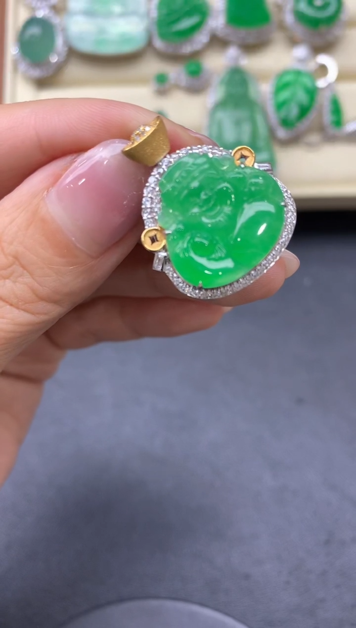 【闪购商品】翡翠颈饰18K金镶嵌577-中国好珍宝