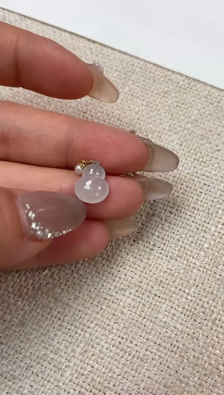 【闪购商品】翡翠吊坠(不含链)18K金镶嵌葫芦