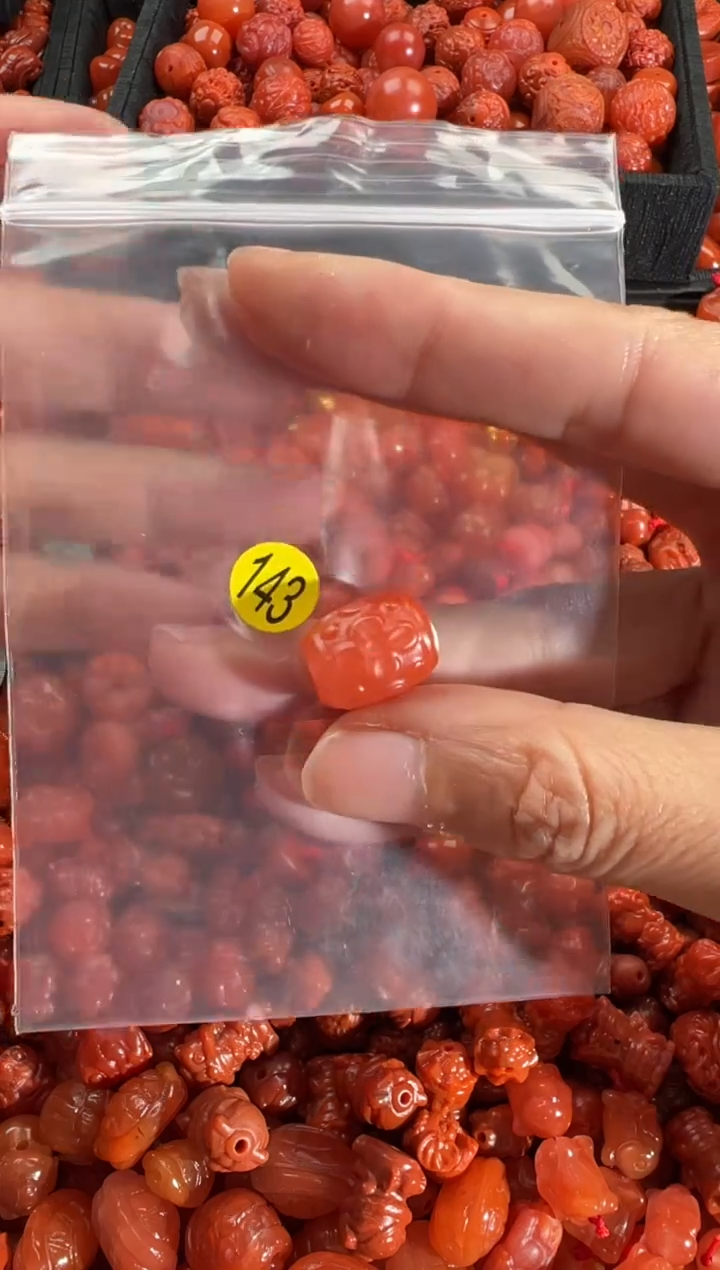 【闪购商品】南红玛瑙颈饰未镶嵌1