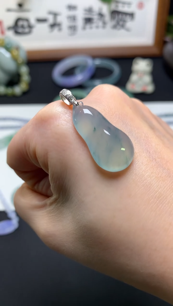 颈饰18K金镶嵌翡翠豆*煦 0014377486 镶嵌费