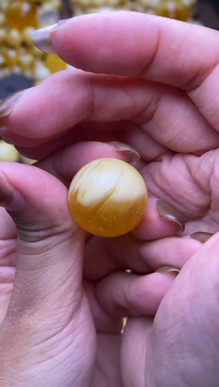 【闪购商品】琥珀裸石未镶嵌 大小姐珠宝严选45