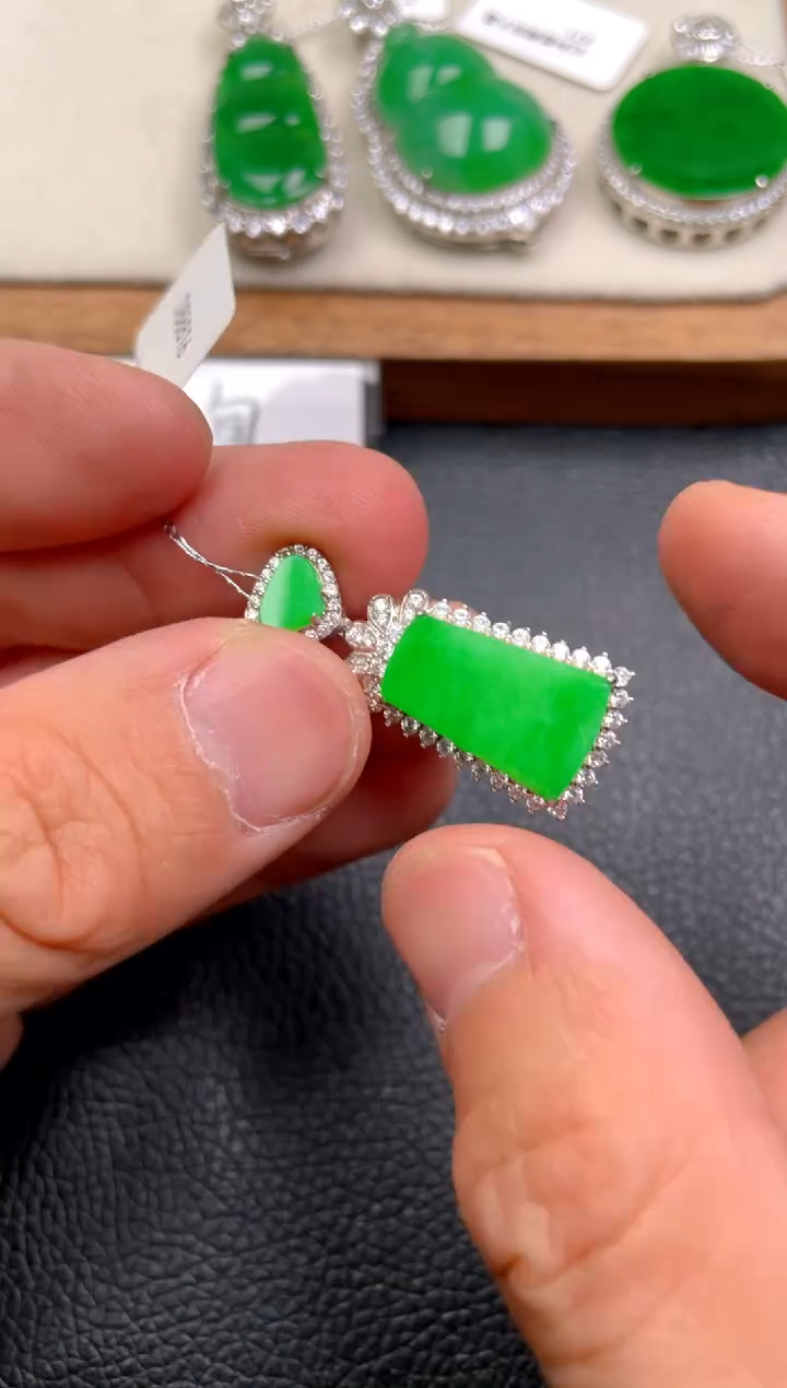 翡翠银S925镶嵌吊坠(不含链)吊坠