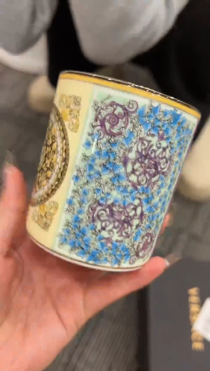 【闪购商品】杯H657--------------