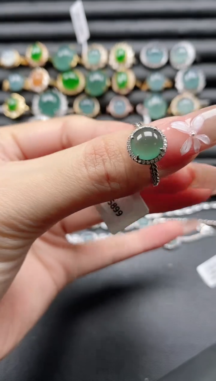 【闪购商品】翡翠戒指银S925镶嵌51511