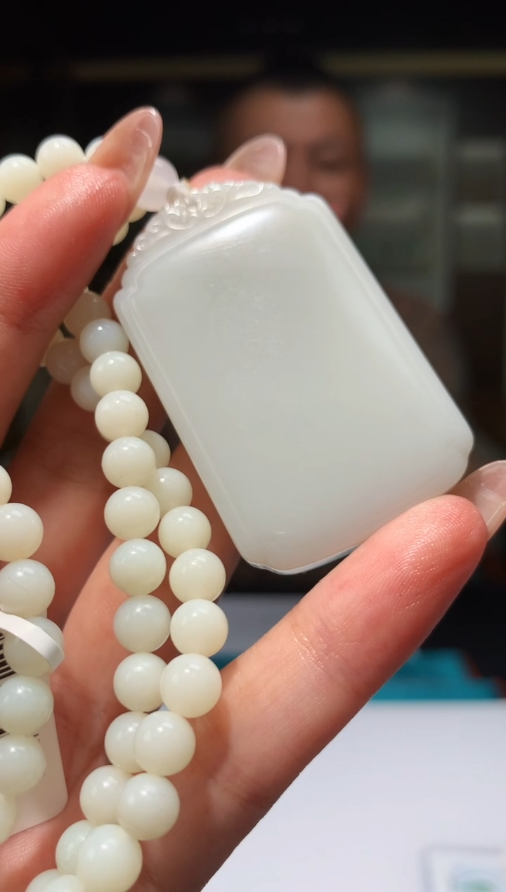 定制和田玉Boss阳天然和田玉（拍一发一）