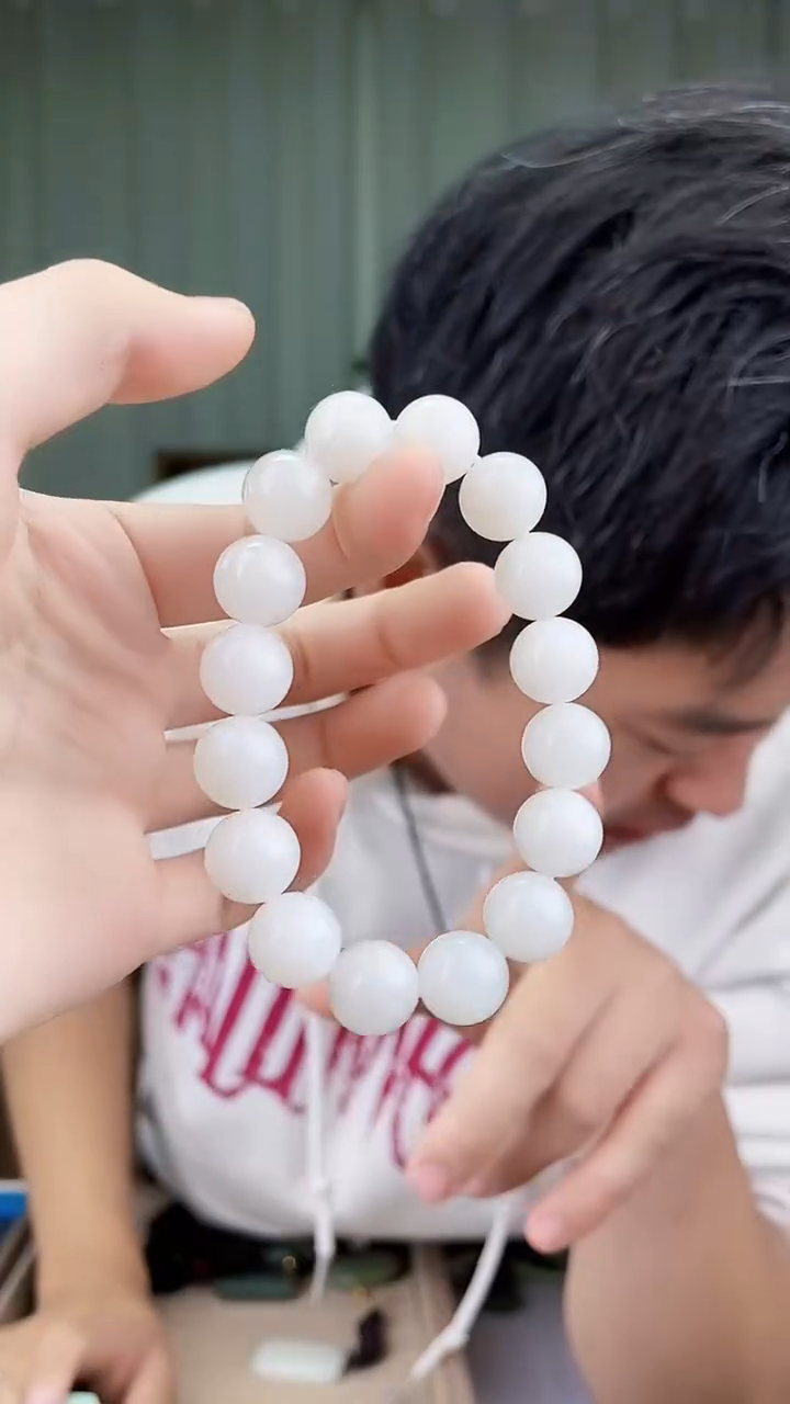 颈饰未镶嵌和田玉和田玉拍一发一，多样性发货！卡12