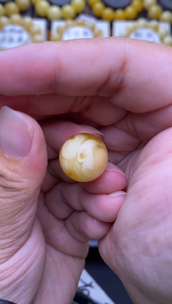 裸石琥珀未镶嵌大小姐珠宝严选121