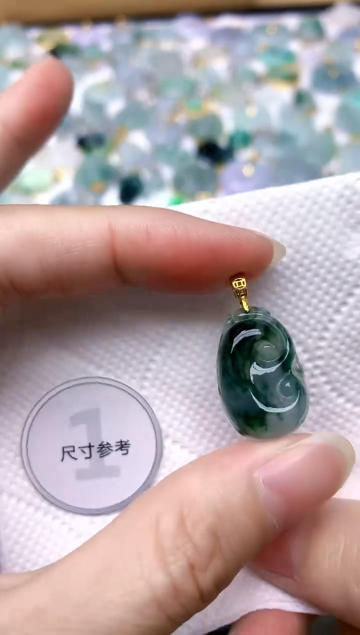 颈饰银S925镶嵌翡翠天然A货翡翠