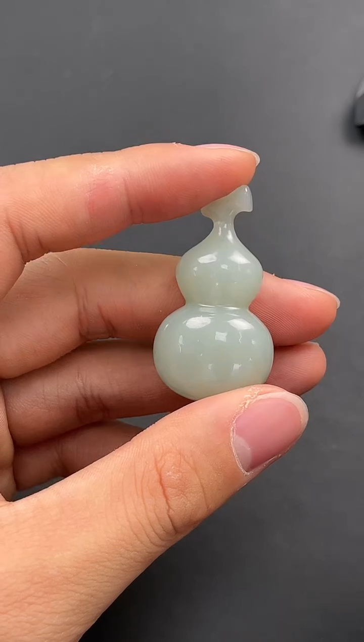 未镶嵌手串和田玉且末青白葫芦吊坠微色差