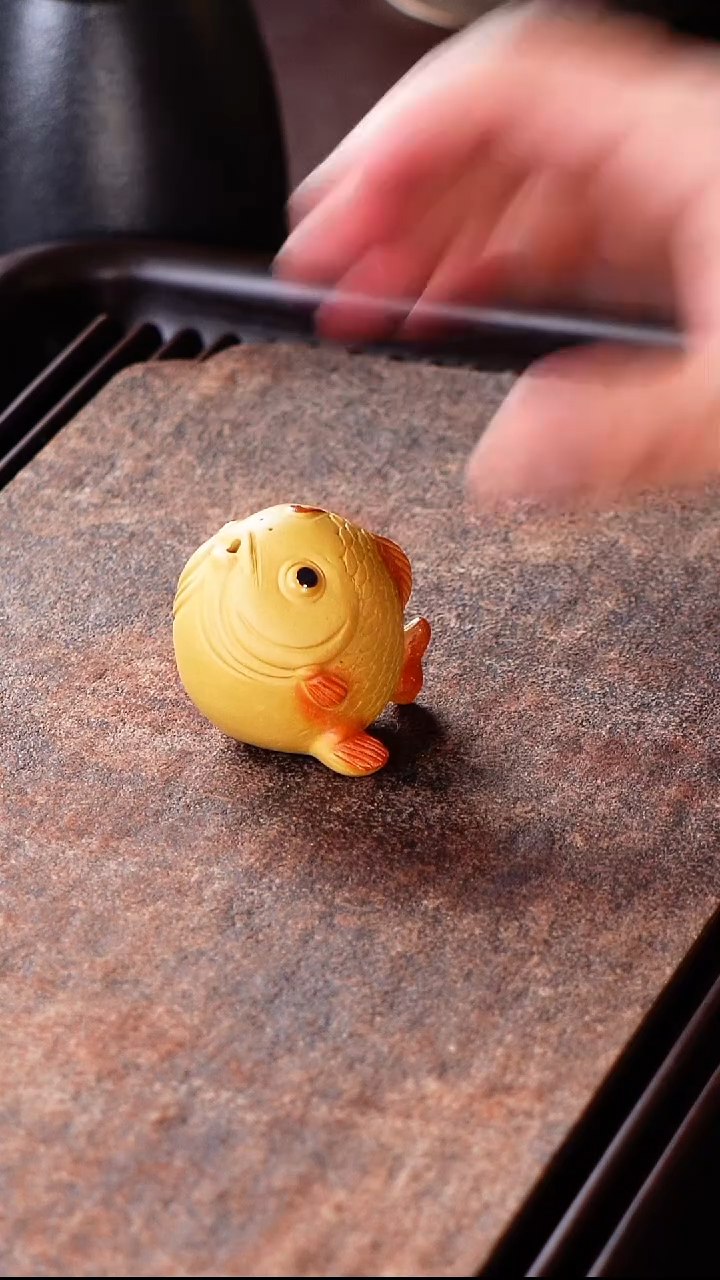 茶杯紫砂04鲤鱼香插