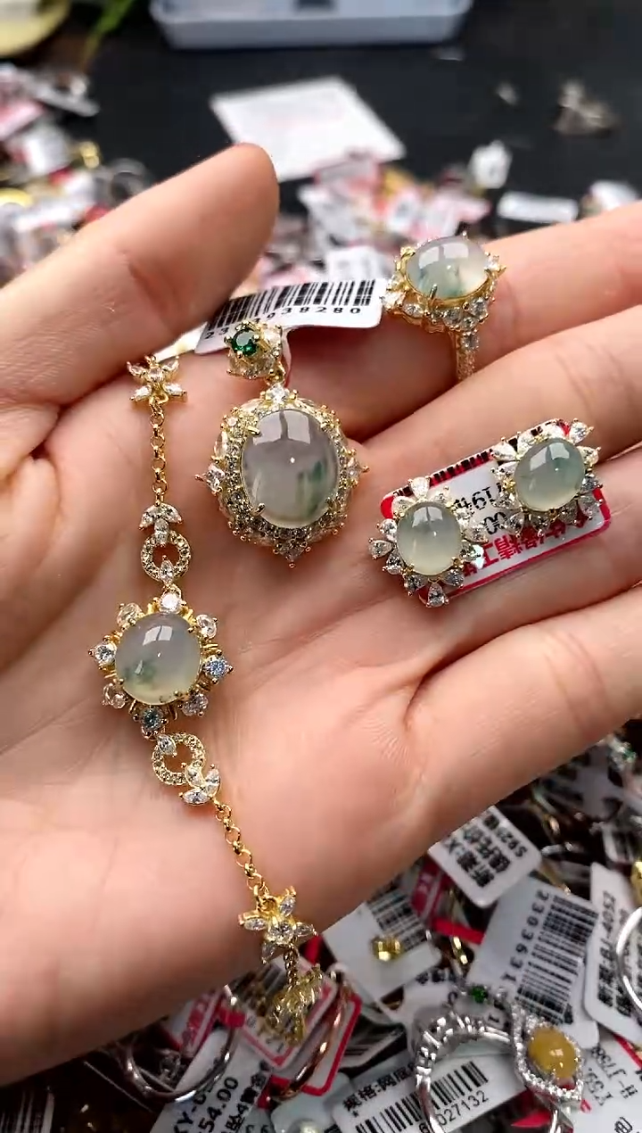 【闪购商品】翡翠戒指银S925镶嵌4444444     4