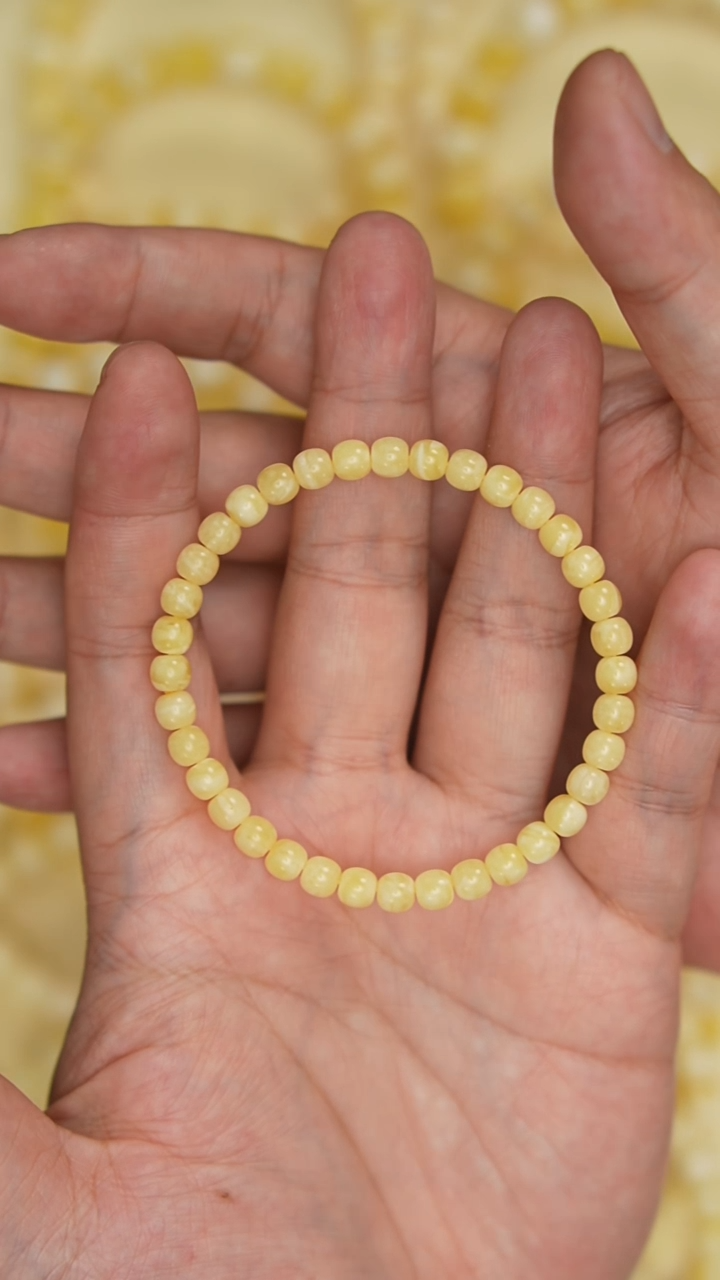 【闪购商品】蜜蜡珠宝奇石未镶嵌约5.5mm+（单件）