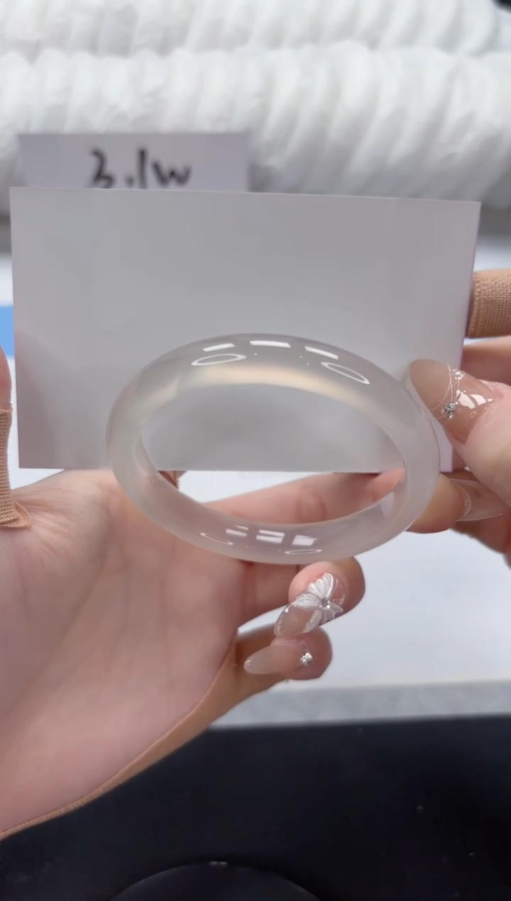 【闪购商品】石英质玉未镶嵌手镯A80-55.8