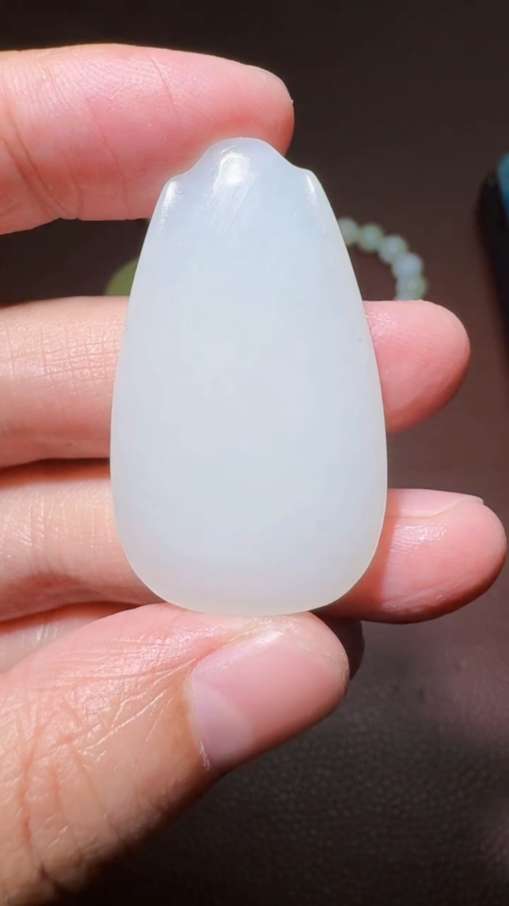 未镶嵌和田玉挂件和田玉