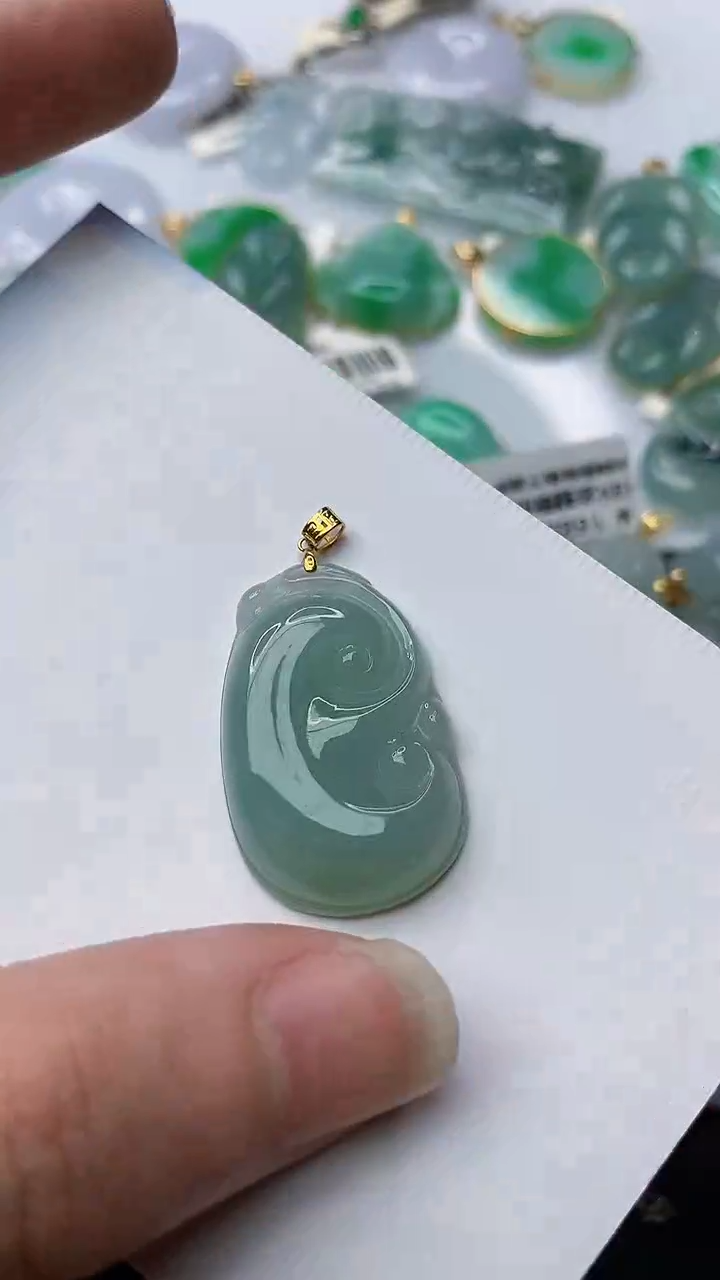 【闪购商品】翡翠颈饰18K金镶嵌46........