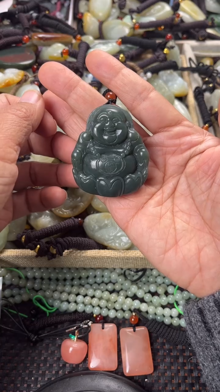 【闪购商品】和田玉颈饰未镶嵌多样性发货没有证书拍一发一有瑕