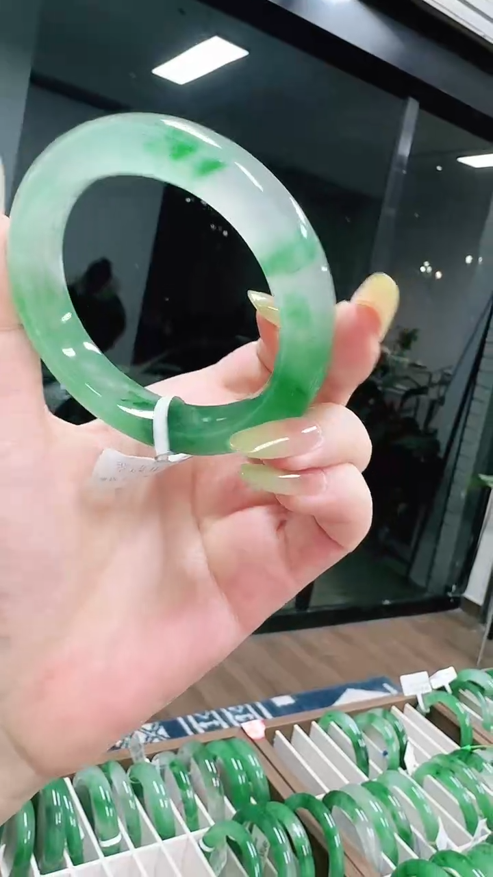 未镶嵌1石英质玉（非洲翠）/0020-59