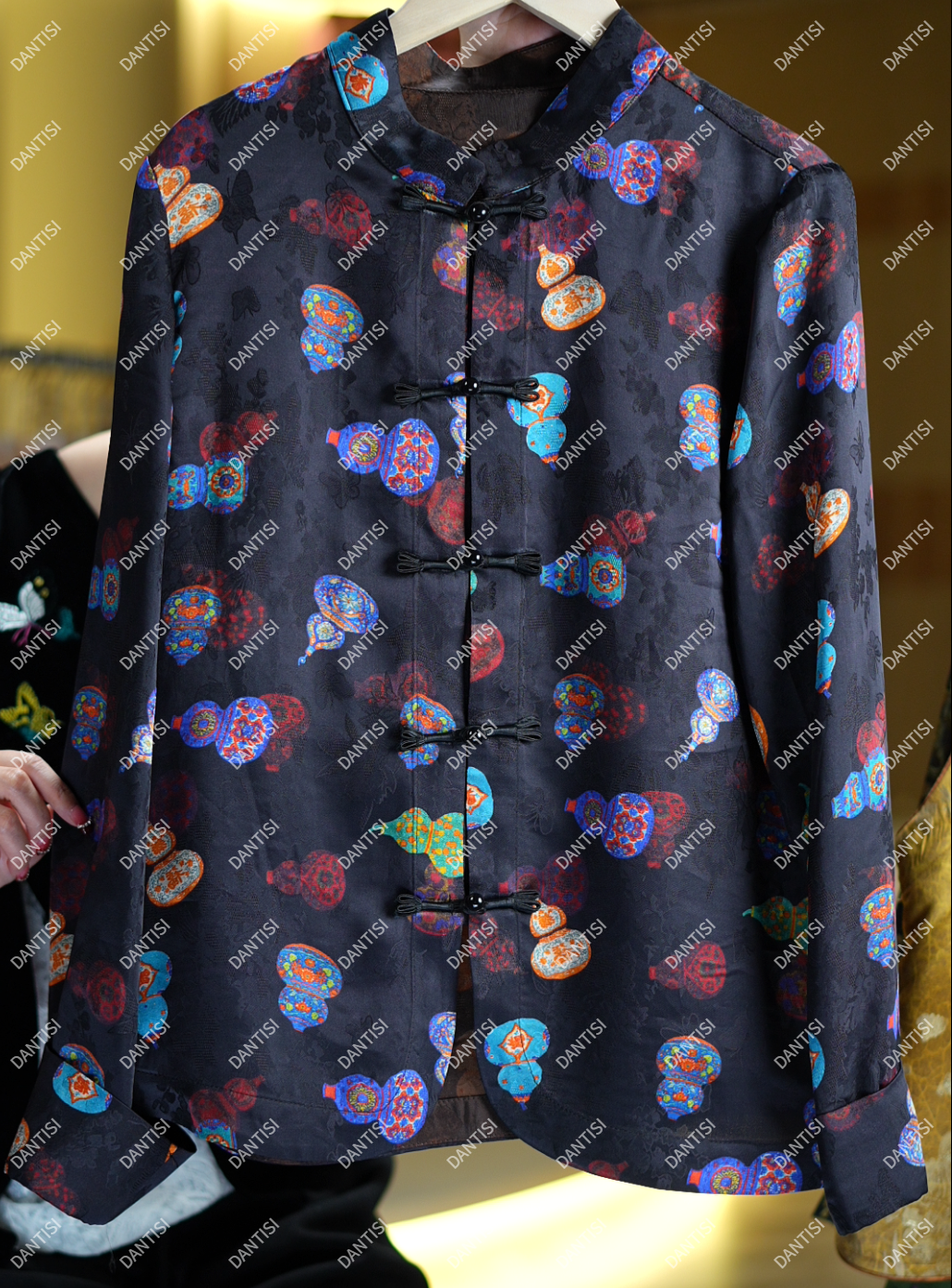 花雨眠《非遗美学》1837国风葫芦印花时尚长袖上衣