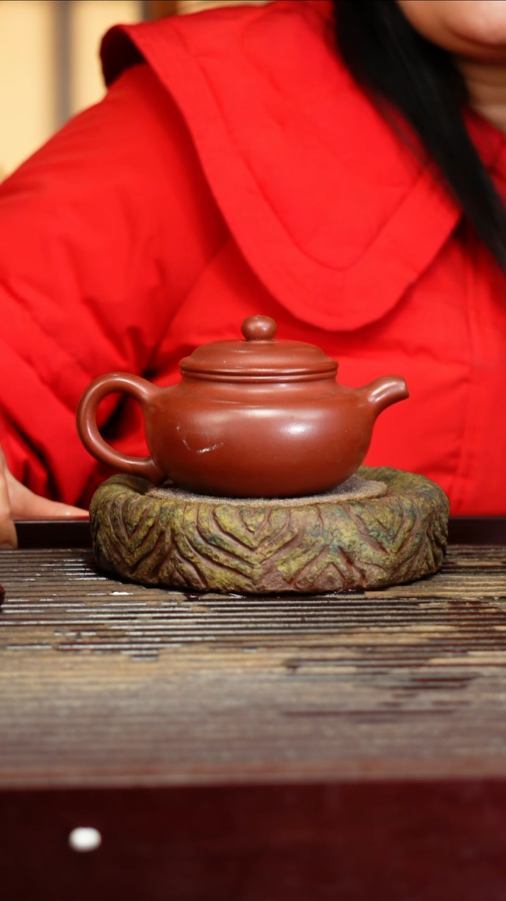 宜兴原矿紫砂壶茶壶宜兴原矿紫砂壶茶壶200C
