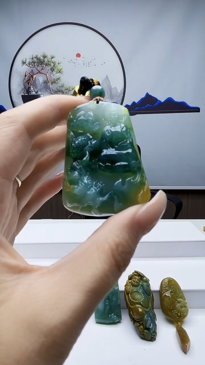 未镶嵌定制翡翠毛货挂件54