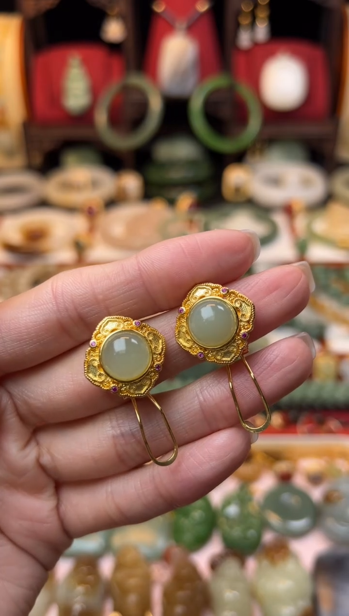 【闪购商品】和田玉耳饰银S925镶嵌福利