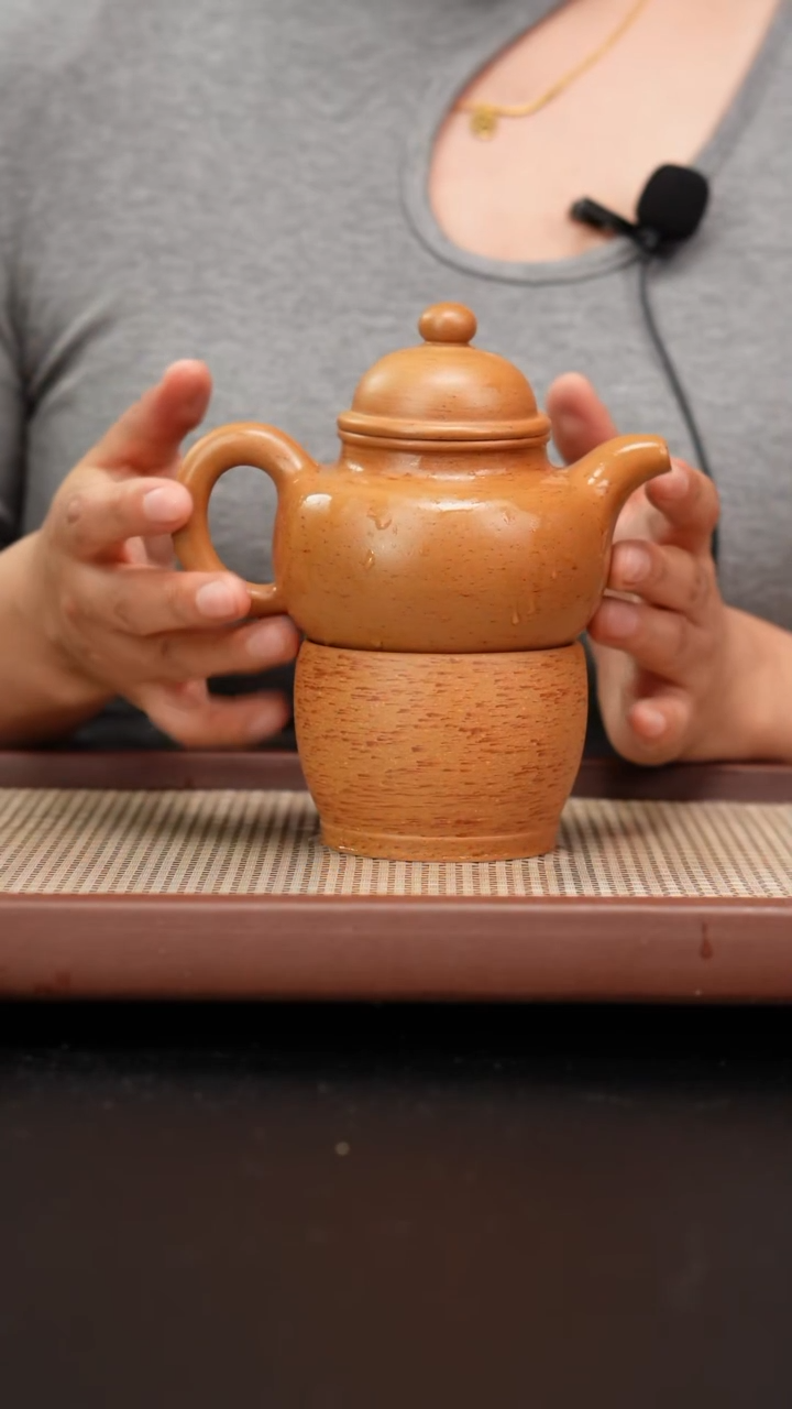 【闪购商品】紫砂茶壶葵黄朱泥掇球230