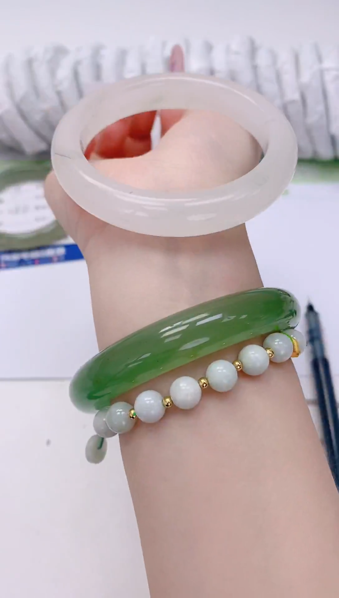 未镶嵌手镯石英质玉9-55.3