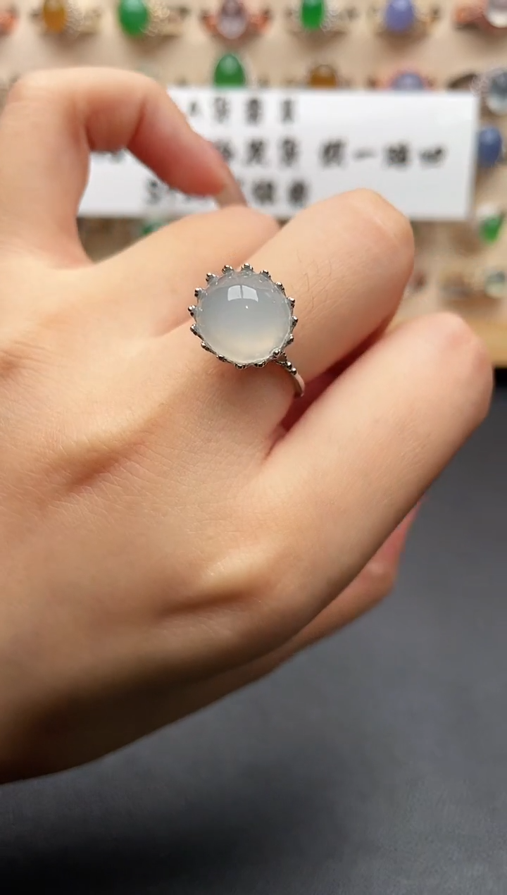 银S925镶嵌戒指翡翠一物一证一礼盒