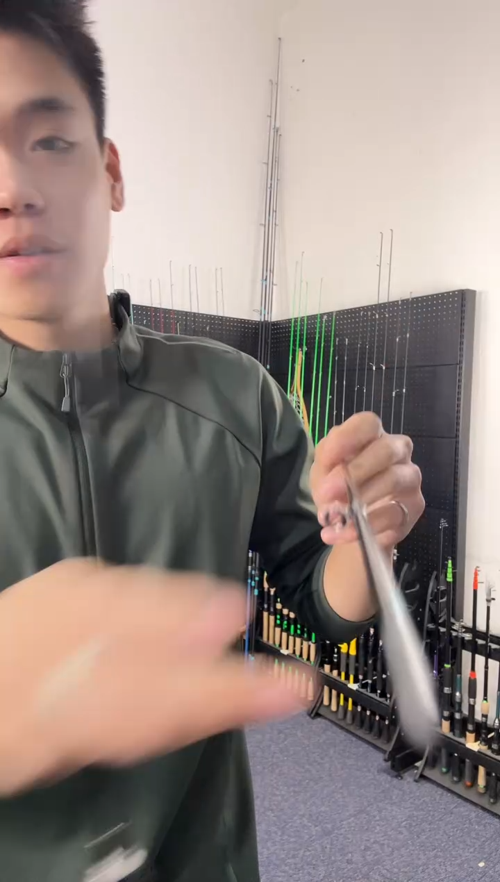 1.8m碳素A卡绿1.68米直柄（瑕疵尾货竿，没有售后，介意勿拍）