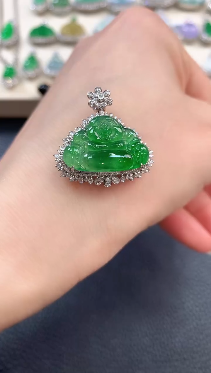 【闪购商品】翡翠吊坠(不含链)18K金镶嵌b97       