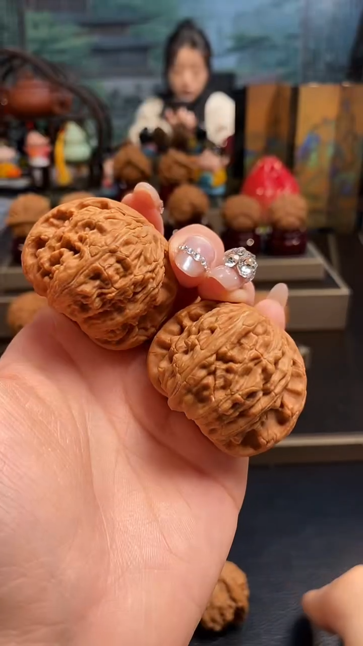 【闪购商品】文玩核桃把件A573白狮子43