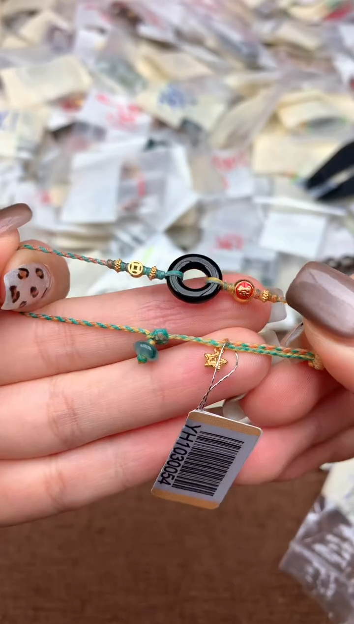 未镶嵌挂件翡翠—