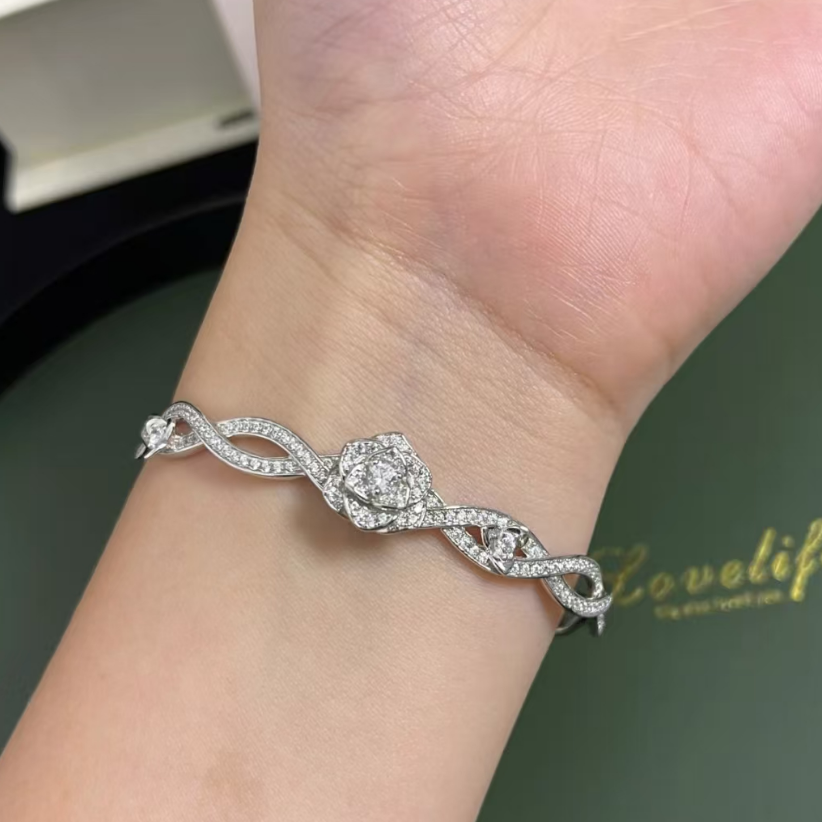 99新 Piaget/伯爵 小花6枫 PIAGTE系列 玫瑰花白金满钻手镯 17号