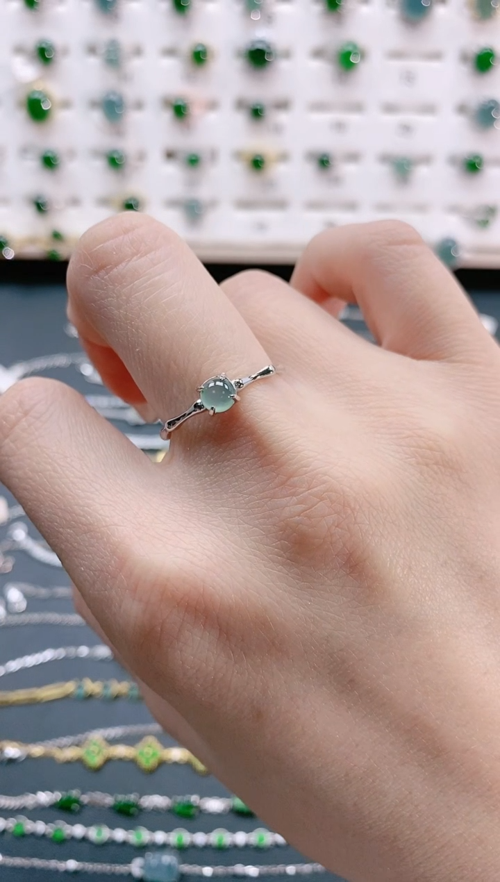 【闪购商品】翡翠戒指银S925镶嵌天然翡翠