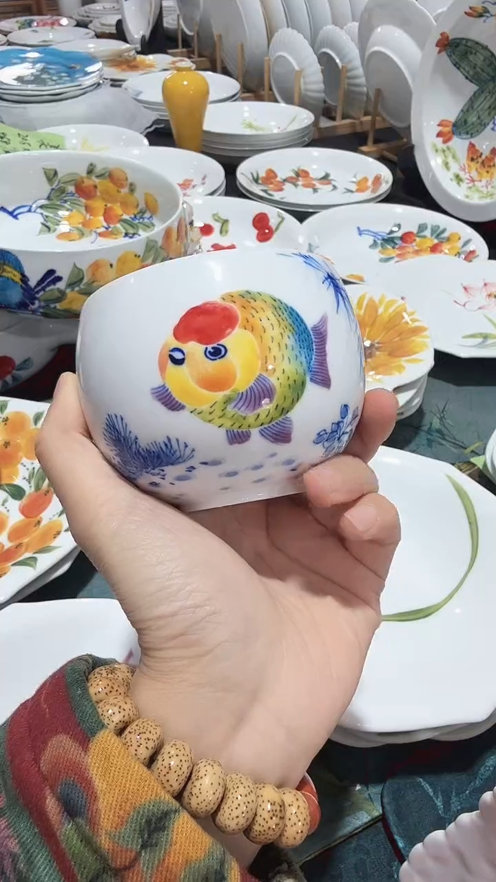 其他恩***妈景德镇高温瓷（大蛋蛋杯）微瑕
