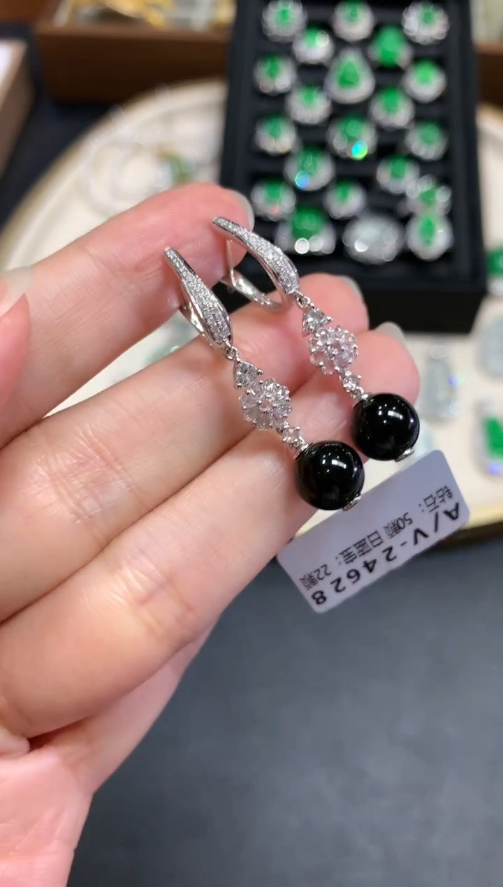 【闪购商品】翡翠耳饰18K金镶嵌A341|8500