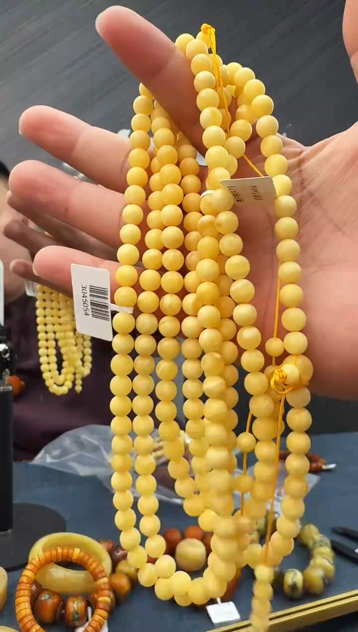 蜜蜡未镶嵌珠宝奇石假一罚十 23，多样性发其一