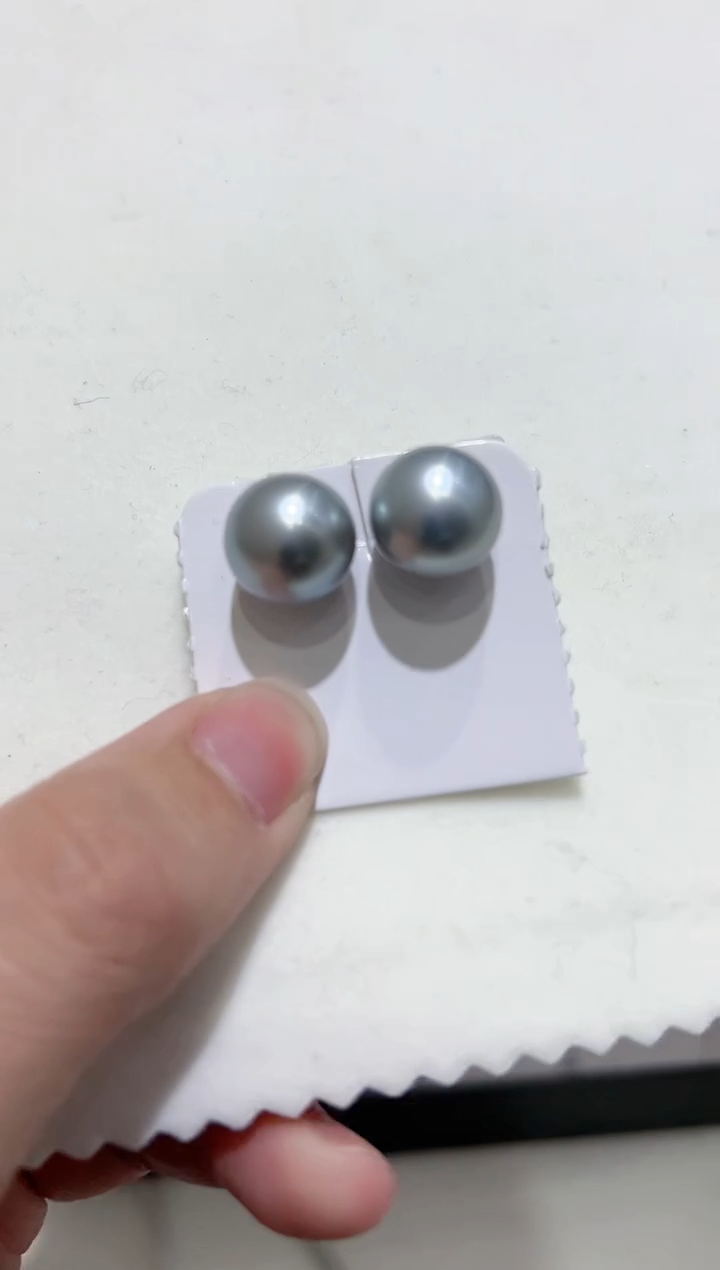 【闪购商品】海水珍珠耳钉18K金镶嵌dl5 大溪地 多样性发一