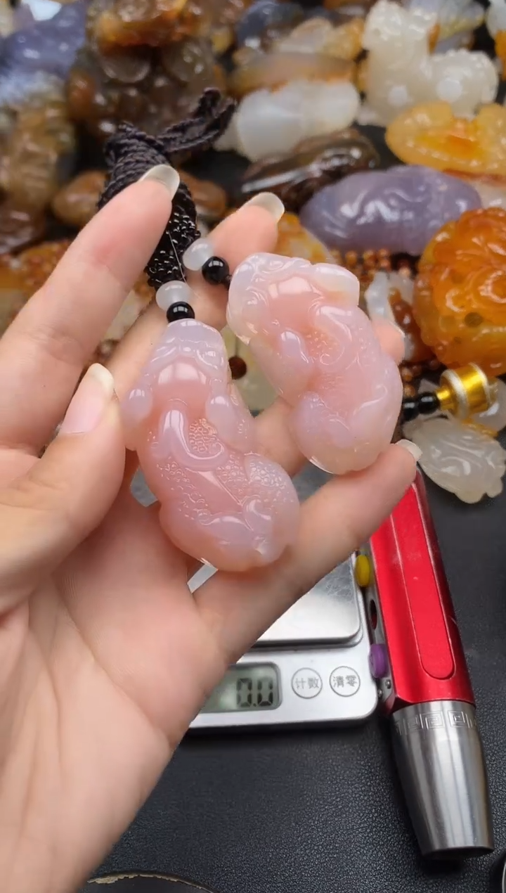 未镶嵌1玛瑙/玉髓Y****8ll