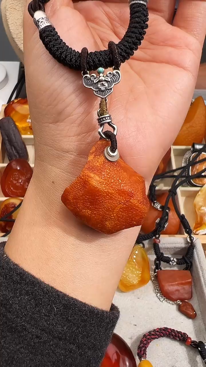 【闪购商品】蜜蜡裸石未镶嵌似玉