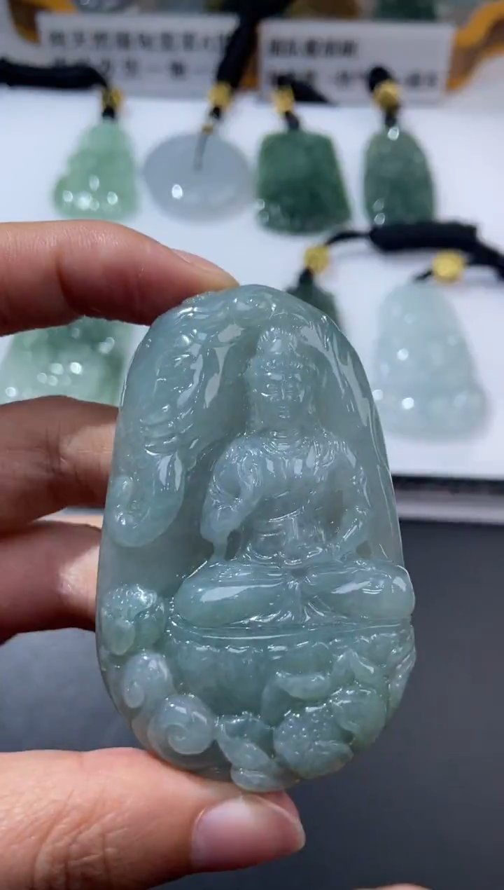 未镶嵌挂件翡翠五**g12313