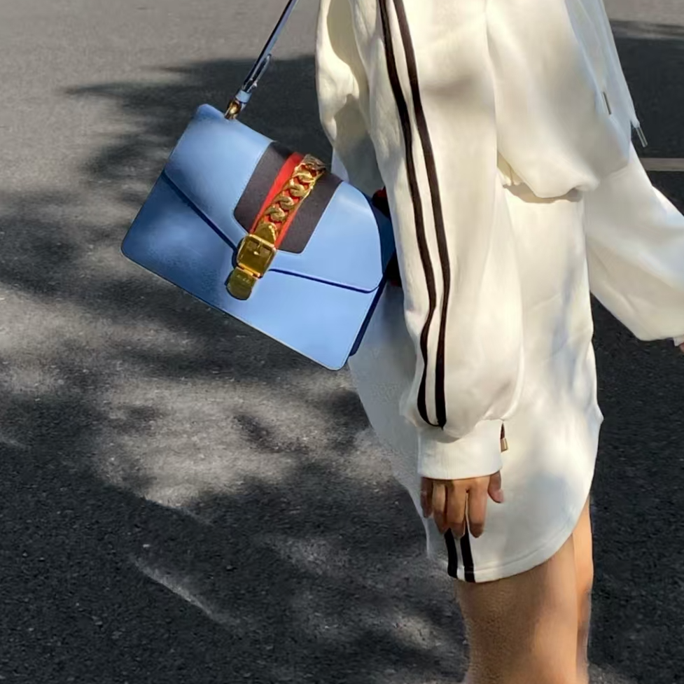 95新 GUCCI/古驰 茉上/蓝色中号塞尔维亚 单肩包