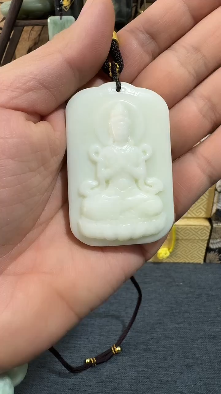 未镶嵌软玉挂件新疆米达 高观音牌