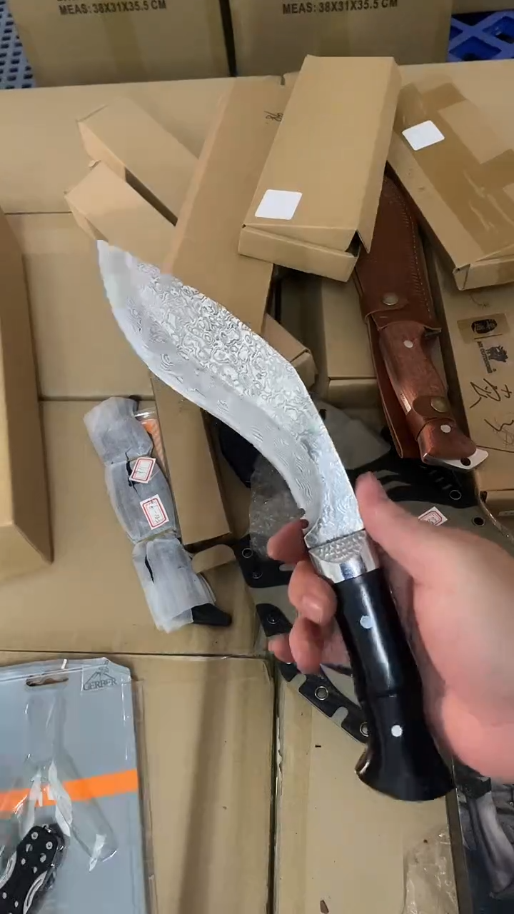 清仓优惠大甩卖！！