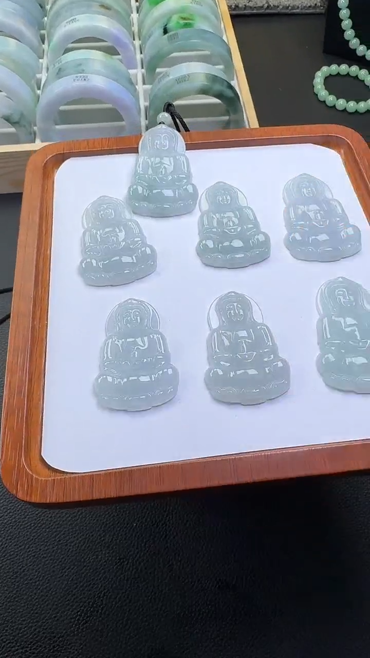 【闪购商品】翡翠颈饰未镶嵌观音多样性发一件
