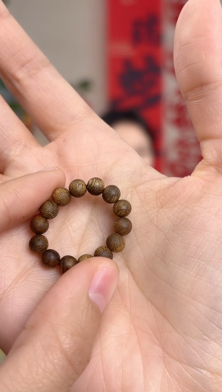 【闪购商品】沉香手串海南莺歌绿棋5mm素戒单圈多样性发货