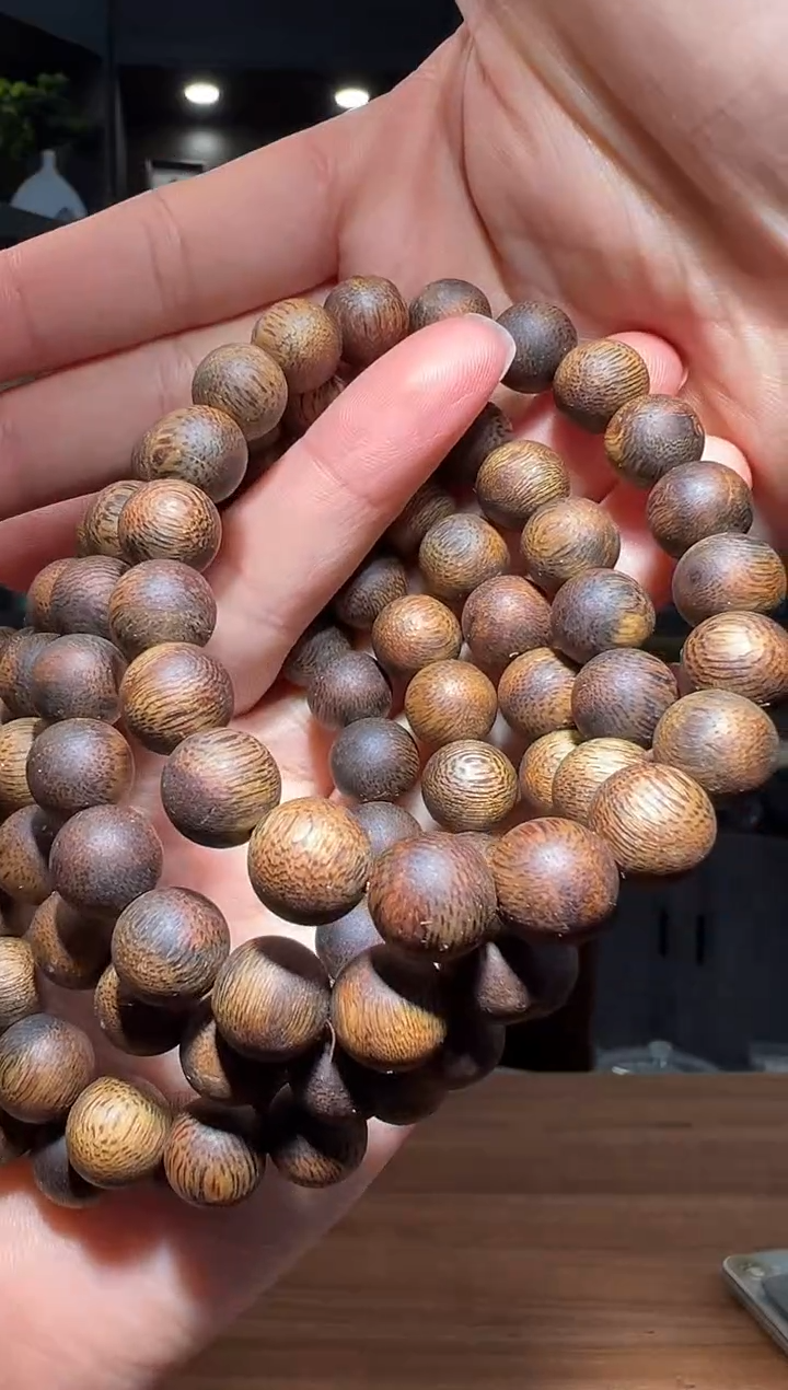 沉香沉香碎屑718号红金猊圆珠1.0单圈碎屑香粉多样性发一9