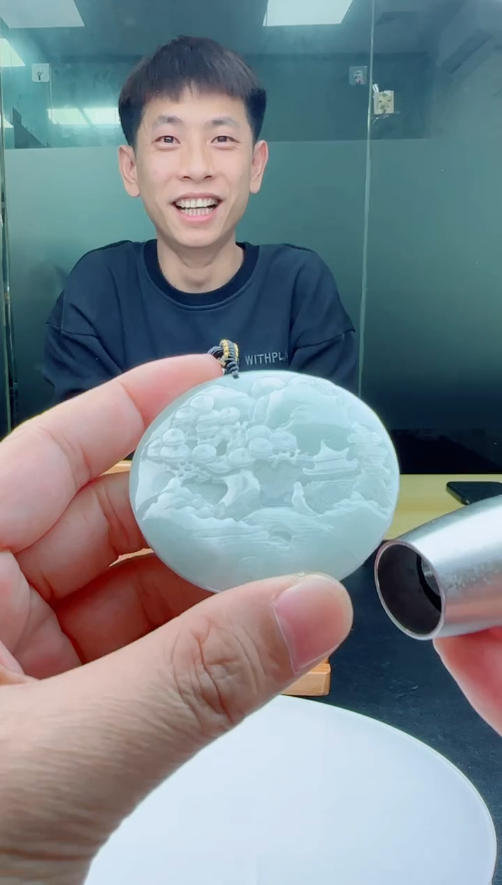 【闪购商品】翡翠颈饰未镶嵌11111111111