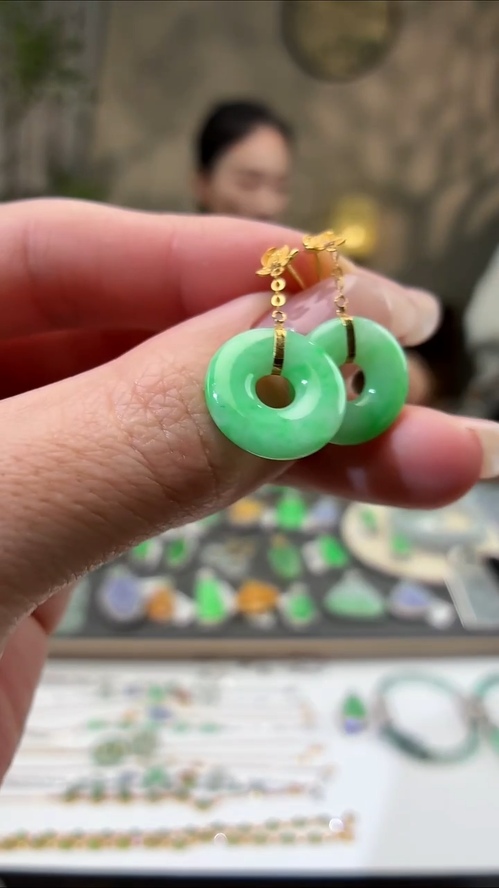 吊坠(不含链)18K金镶嵌翡翠耳饰一对